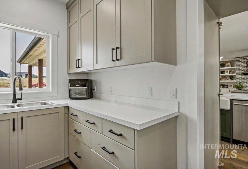 White bathroom vanity